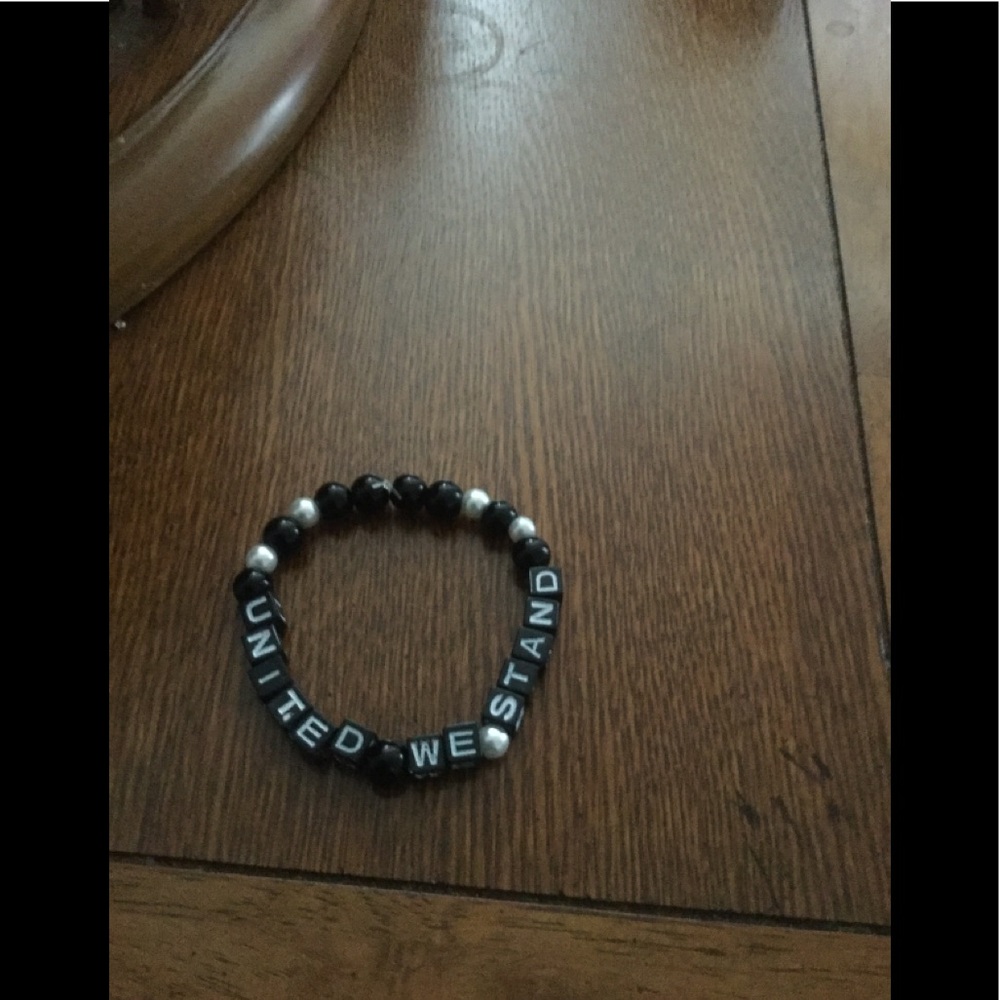 Bracelet United we stand